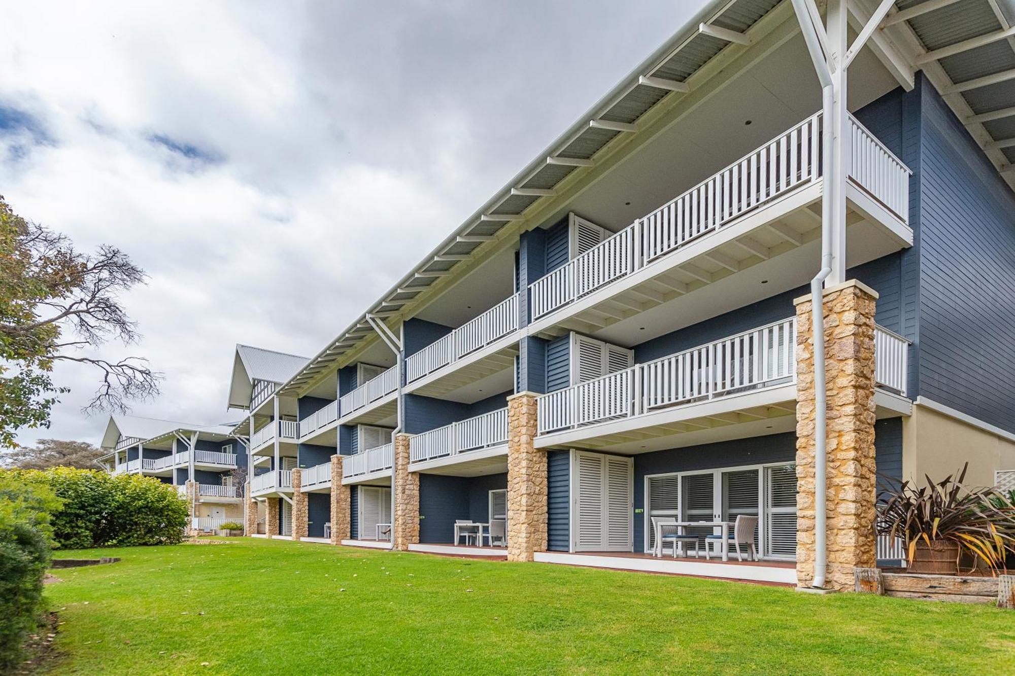 Caves House Hotel & Apartments Yallingup Extérieur photo
