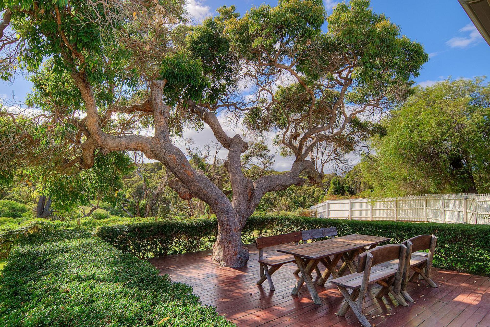 Caves House Hotel & Apartments Yallingup Extérieur photo